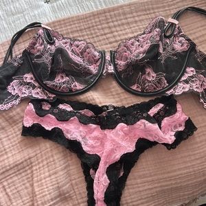 Victoria’s Secret bra and panty set
